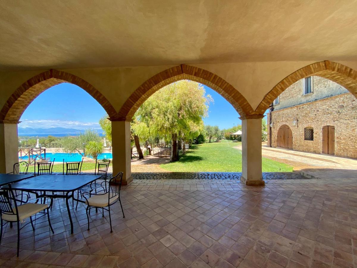 Le Colline Del Gelso-Masseria Mazzei Rossano Buitenkant foto
